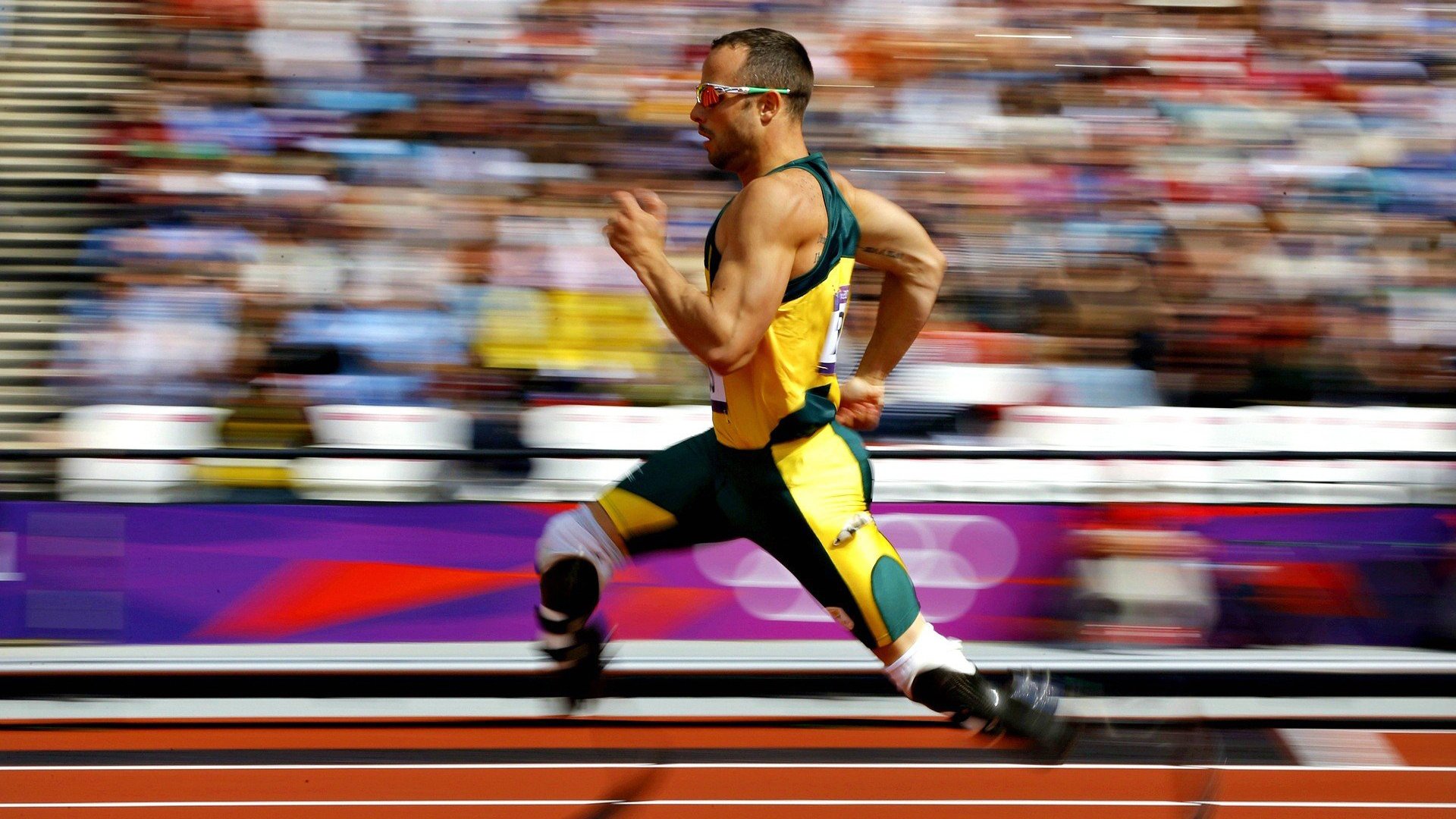 乔治攻防一体快船防守效率提升，快船乔治伤病